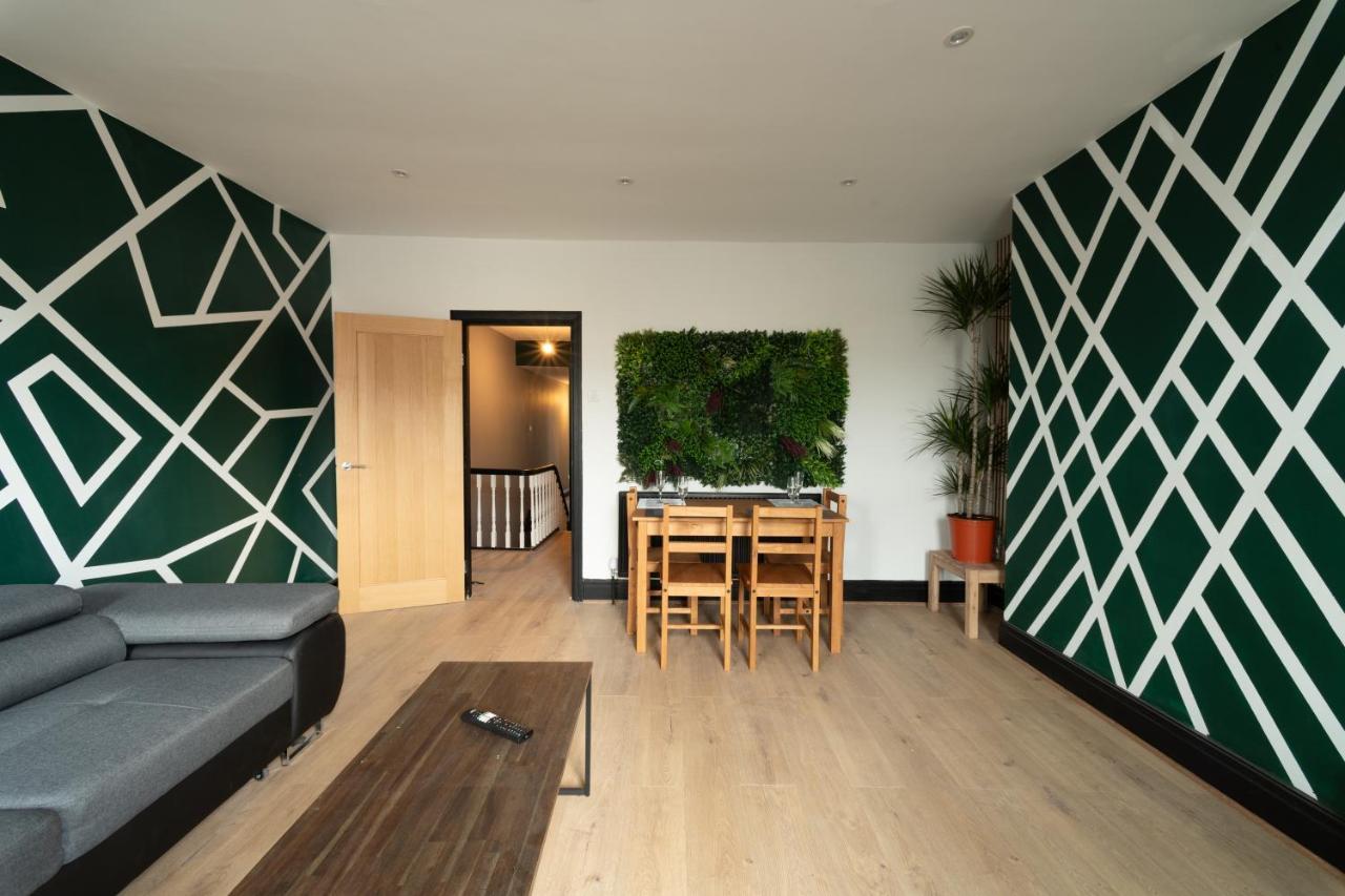 Lovely 2-Bed Apartment In Blackpool Secret House מראה חיצוני תמונה