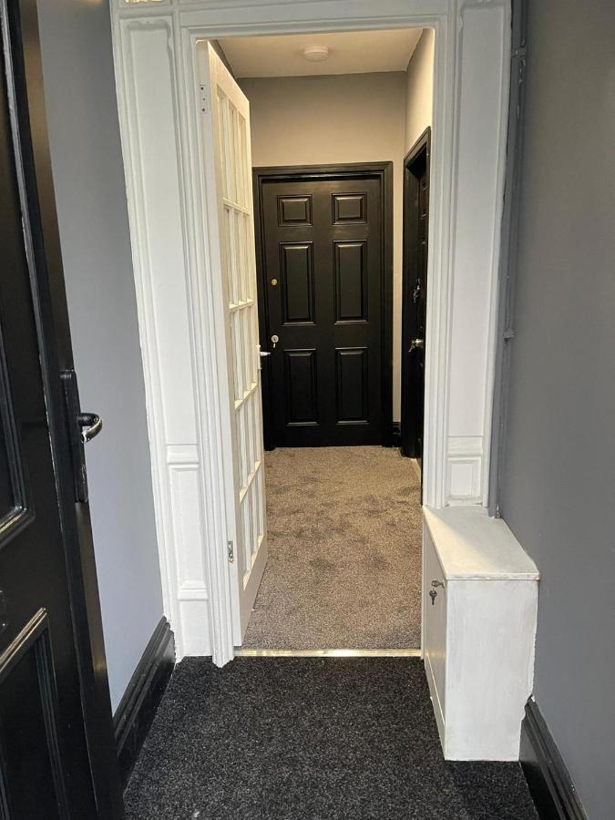 Lovely 2-Bed Apartment In Blackpool Secret House מראה חיצוני תמונה
